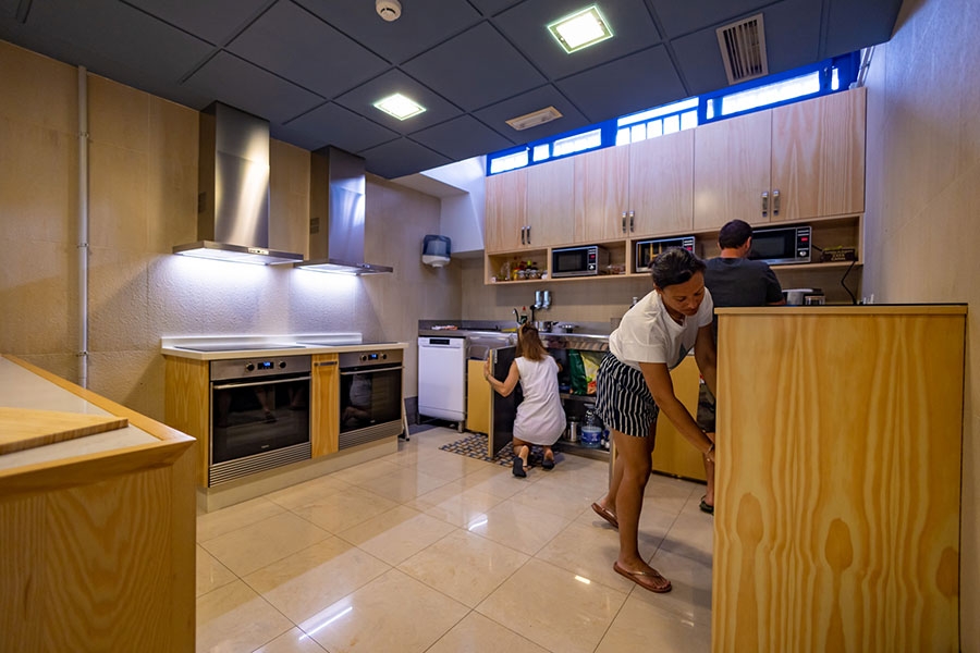 Shared Kitchen - El Cabo Coliving